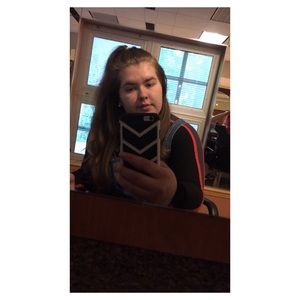 Meet your Posher, Ty